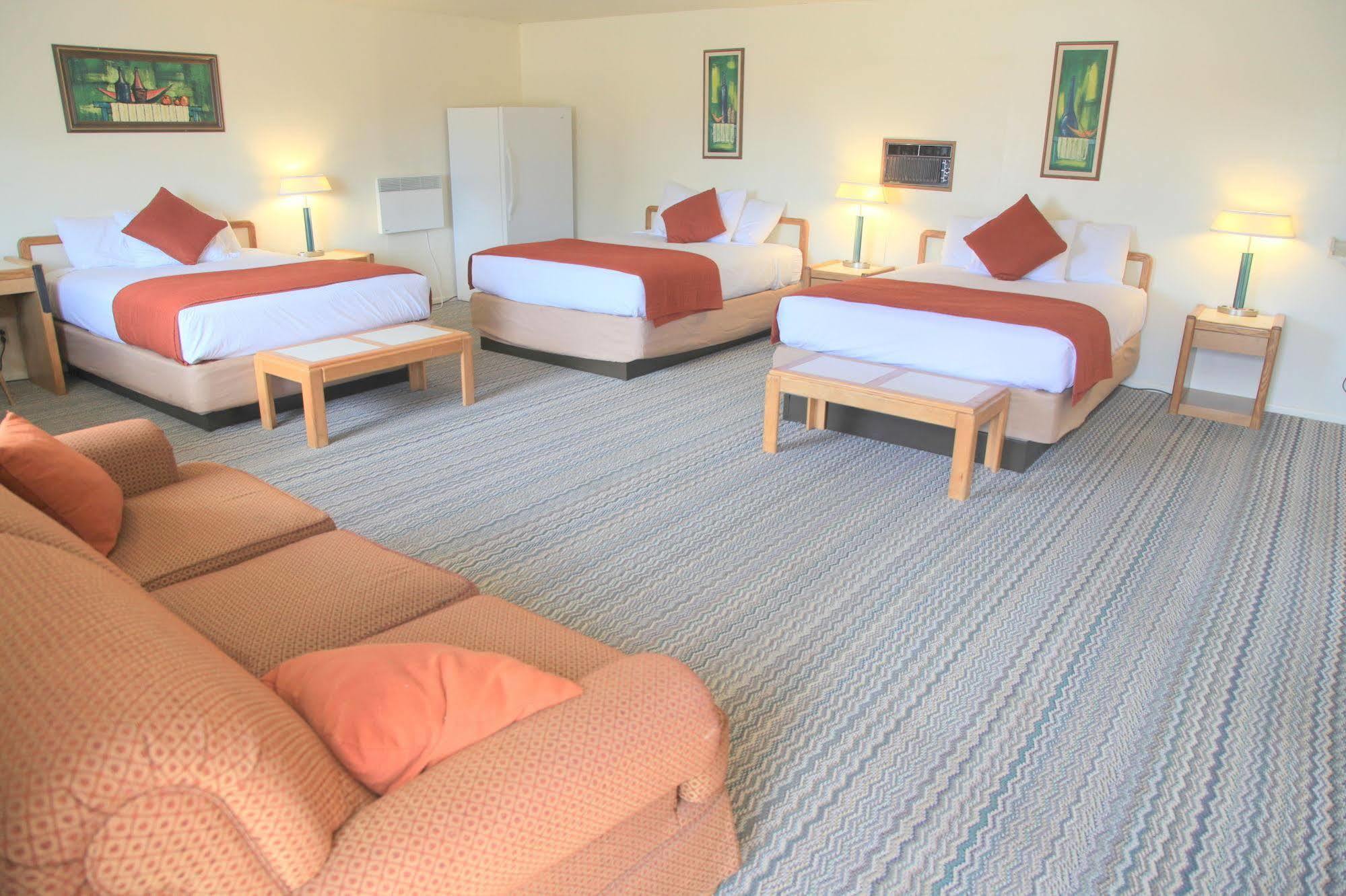 Bryce Zion Inn Hatch Bagian luar foto